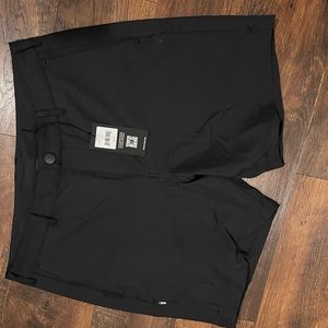 Cuts COZ short 7” black 32” waist